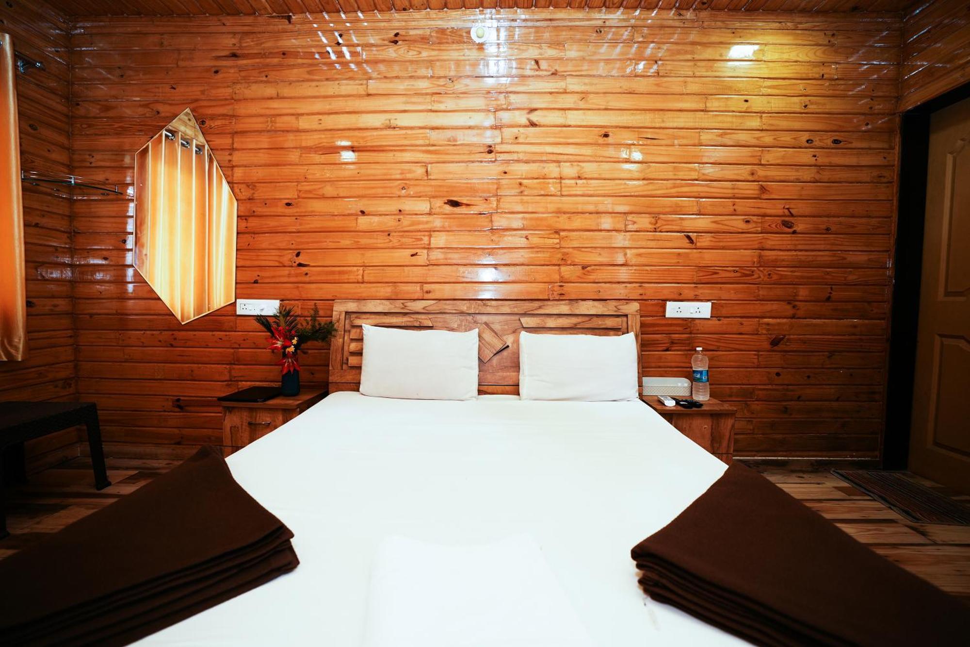 Sunshine Resort Пуна Экстерьер фото
