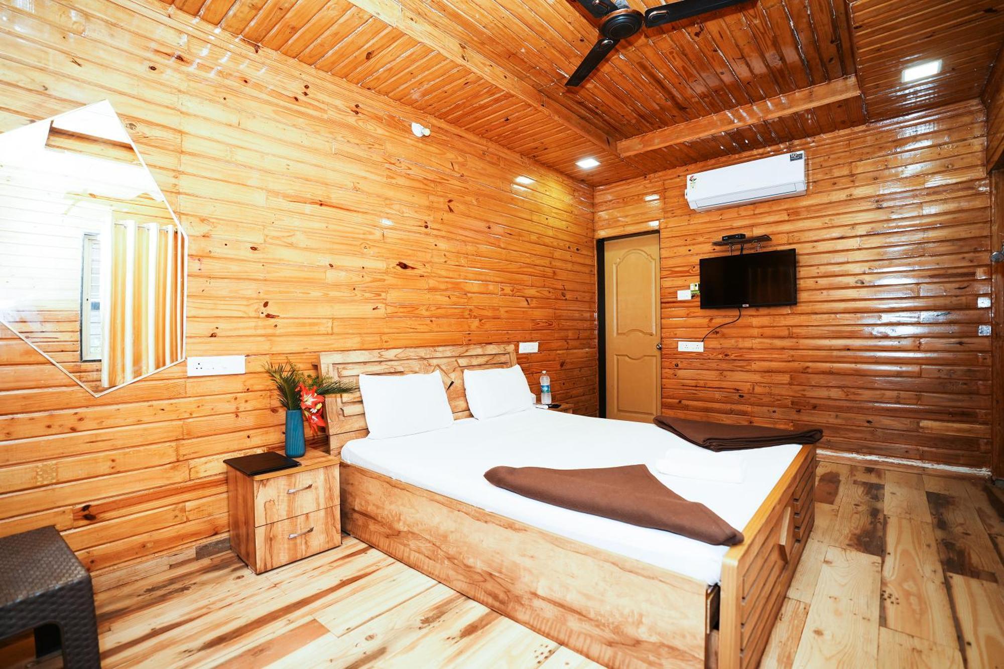 Sunshine Resort Пуна Экстерьер фото